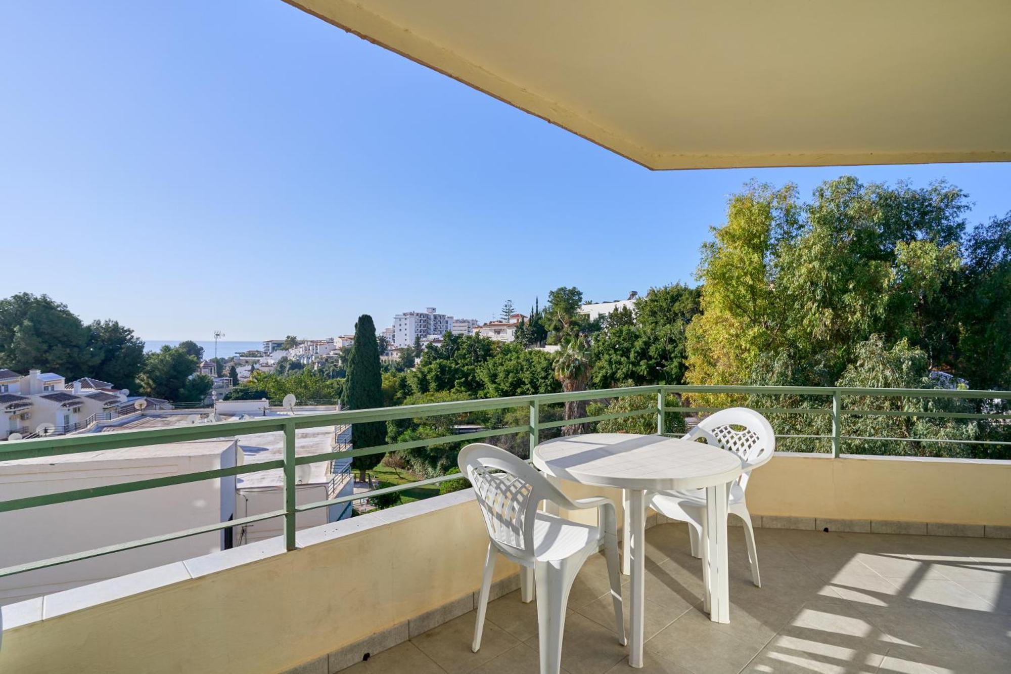 Bright And Spacious 2 Bed Apt Nerja Exterior photo
